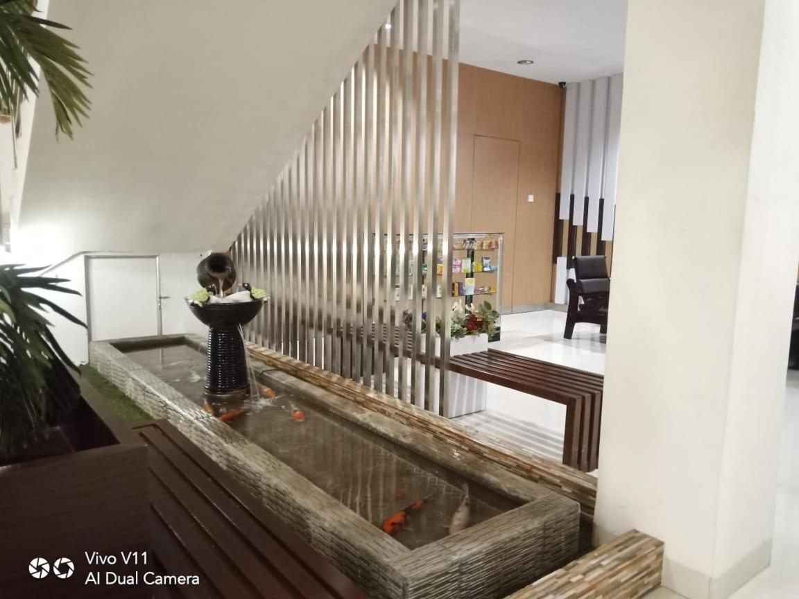 Ayla City Hotel Sorong Extérieur photo